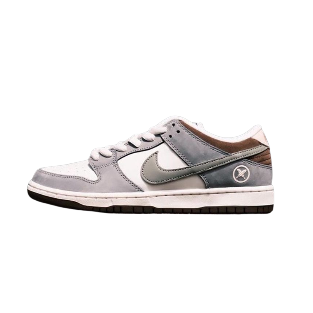 Classic Low-Top Sneakers - White & Grey
