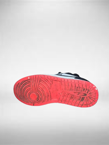 NIKE AIR JORDAN 1  OBSIDIAN EMBER GLOW